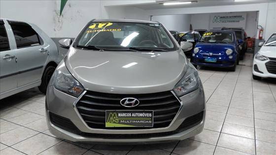 HYUNDAI HB20 1.6 COMFORT PLUS 16V FLEX 4P AUTOMÁTICO HYUNDAI HB20 1.6 COMFORT PLUS 16V FLEX 4P AUTOMÁTICO